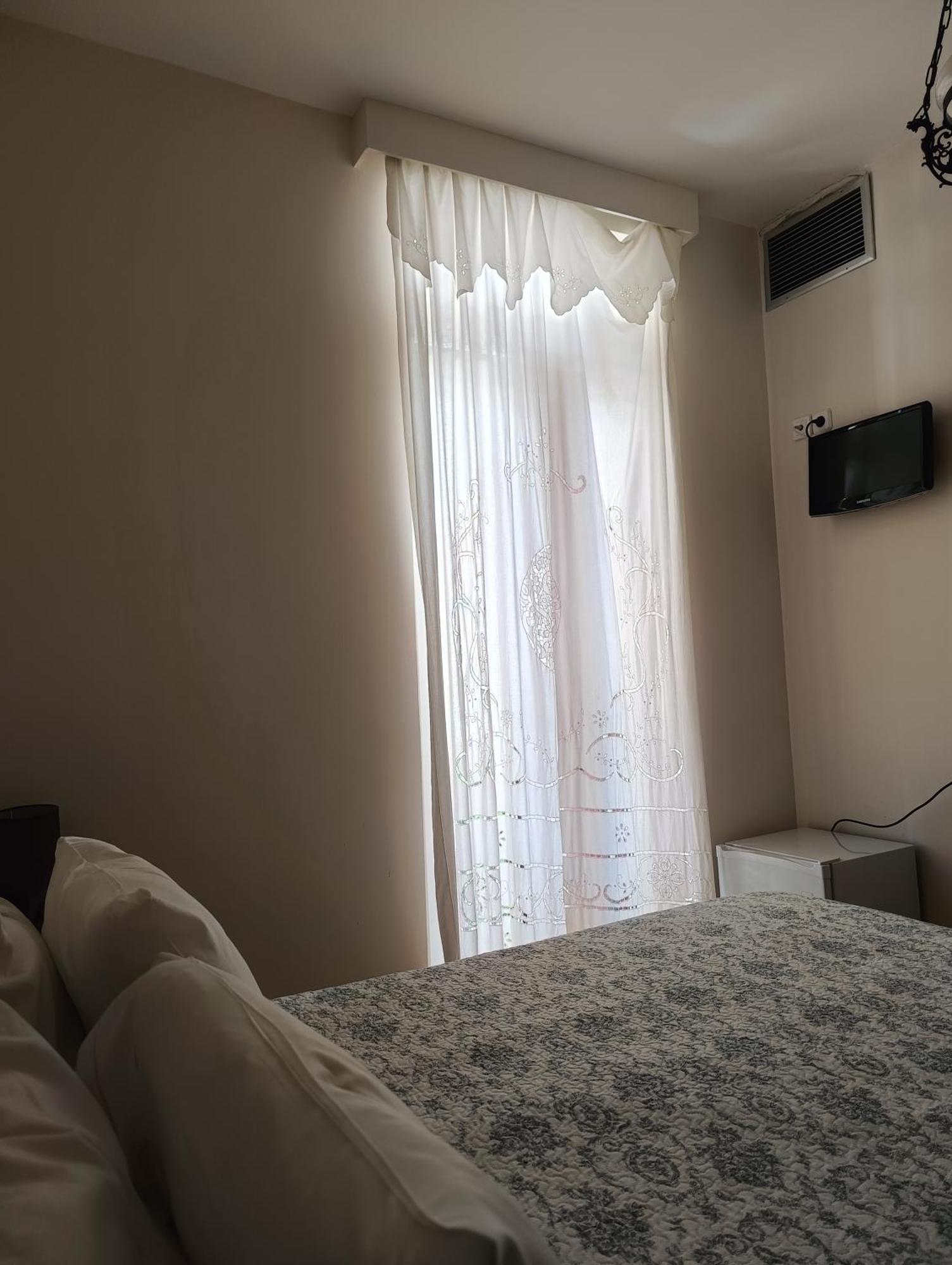 Anesis Hotel Loutra Edipsou  Exterior foto